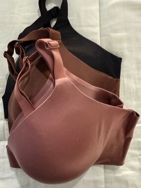 Bundle - Victoria's Secret Nude, Brown & Black Seamless Bras